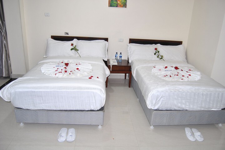 Room 3 of 26