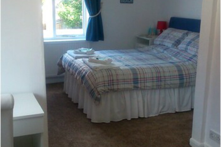 Room 45 of 77