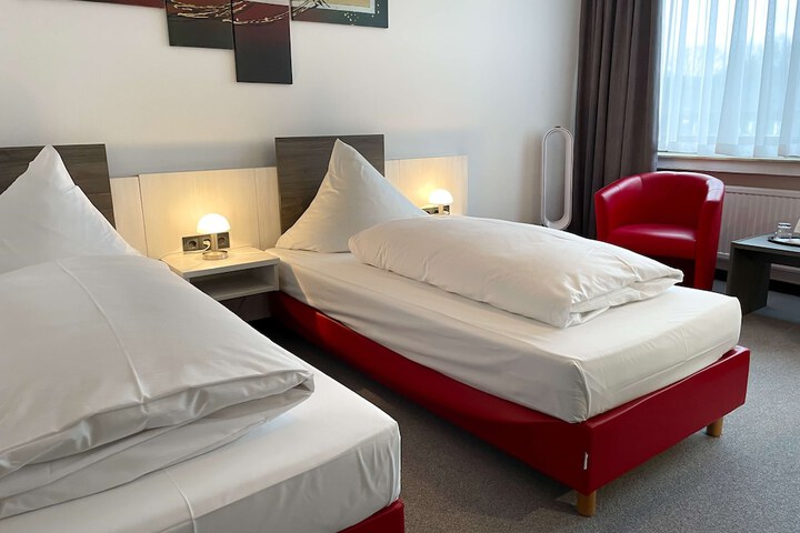 Room 10 of 55