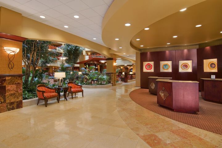 Check-in/check-out kiosk