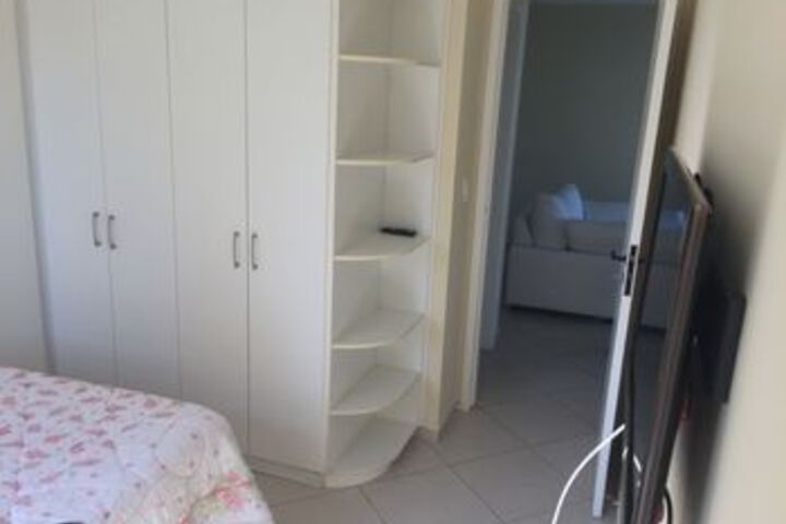 Room 9 of 24