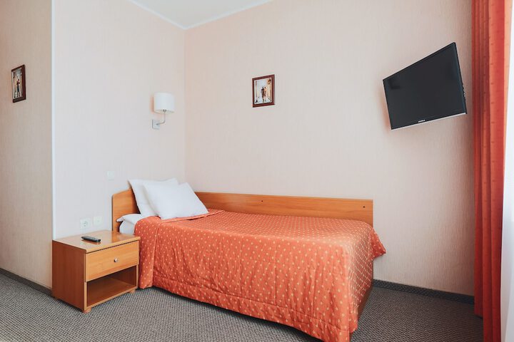 Room 21 of 88