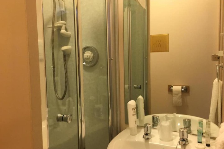 Room 19 of 23