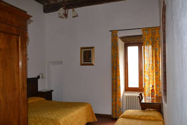 Room 16 of 41
