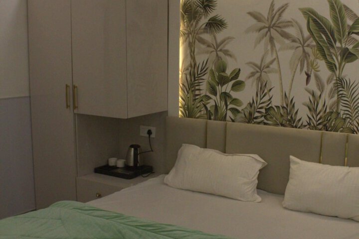 Room 18 of 67