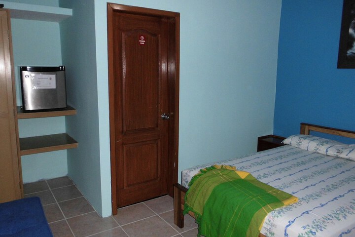 Room 28 of 130