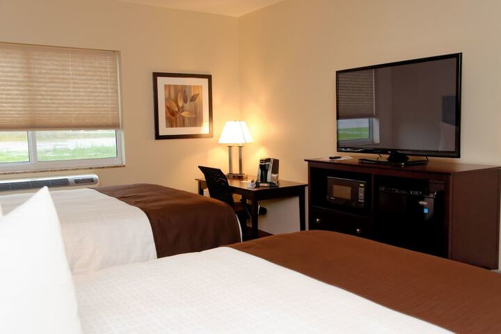 2 Queen Guest Room (7 of 11)