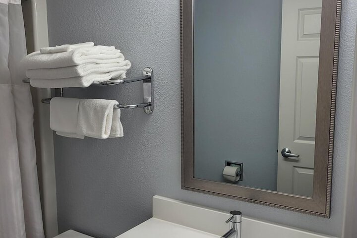 Clean Restrooms