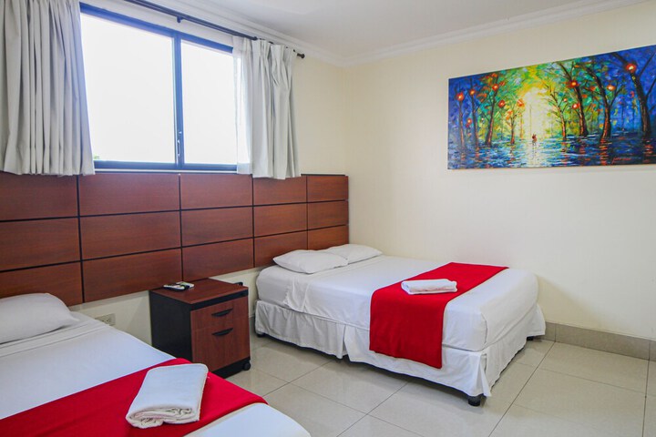Room 27 of 74