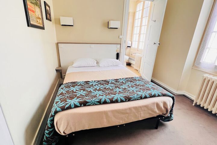 Room 13 of 45