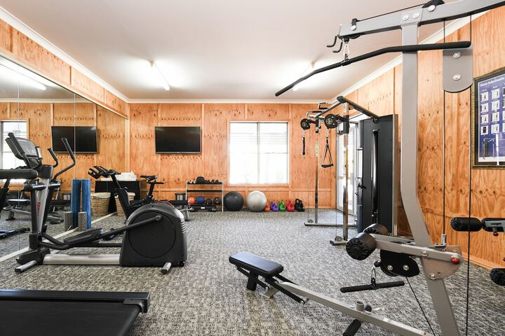 Health and Fitness 115 of 301