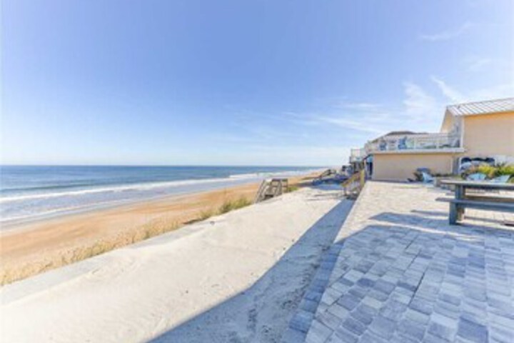 Beach 11 of 33