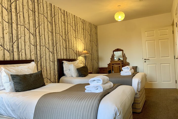 Room 6 of 54