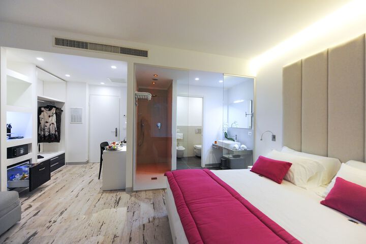 Room 19 of 85