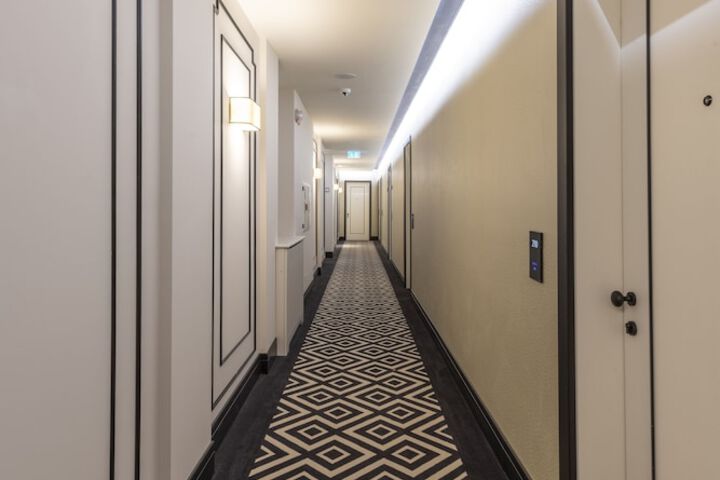 Ballroom/Hall 65 of 87