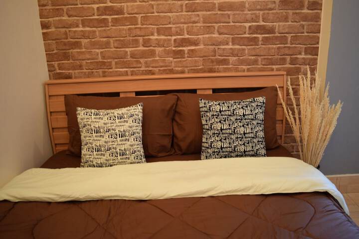 Room 15 of 31