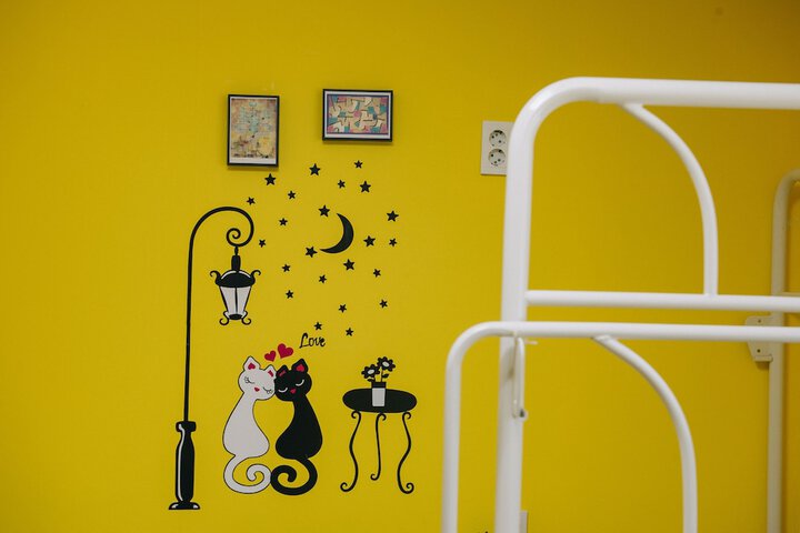 Room 27 of 95