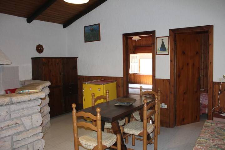 Room 17 of 23