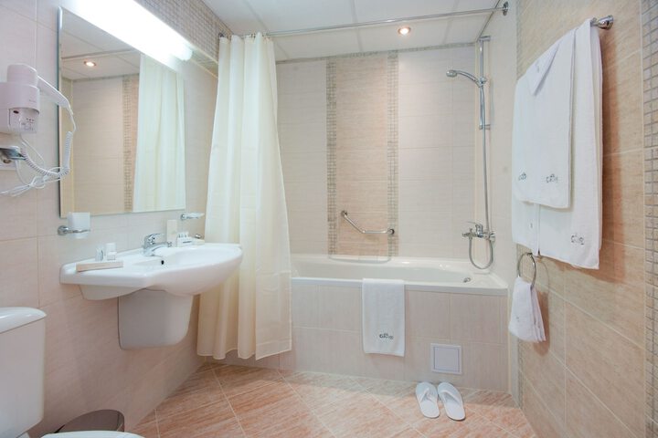 Clean Restrooms