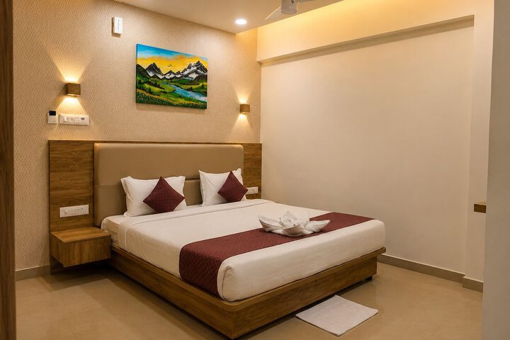Room 7 of 32