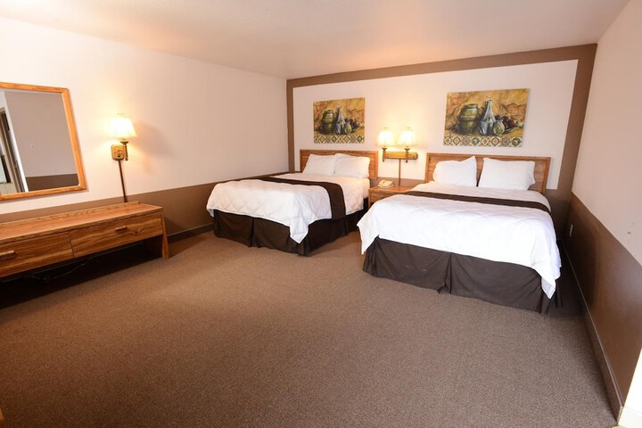 Room 11 of 31