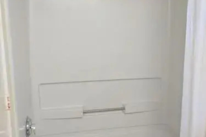 Room 14 of 15