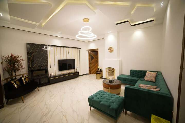 Room 37 of 54