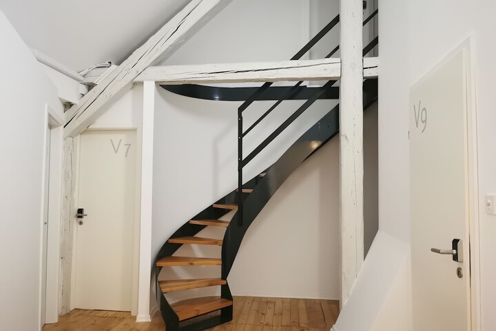 Room 9 of 45
