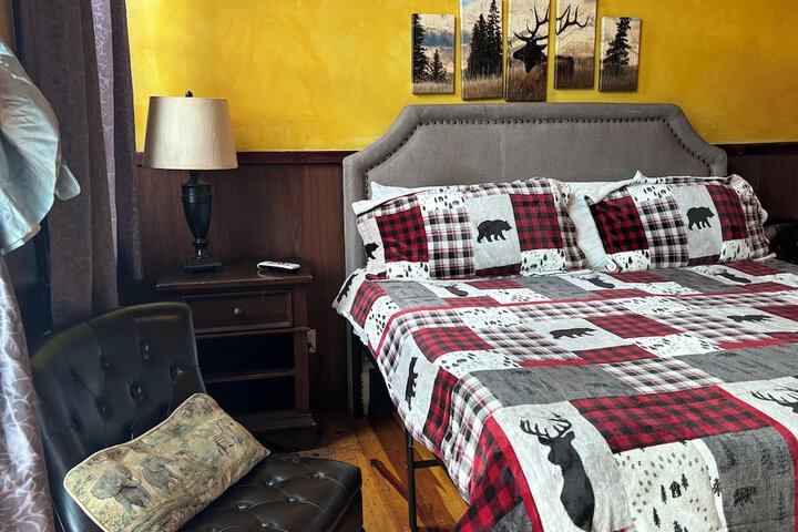 Room 32 of 227