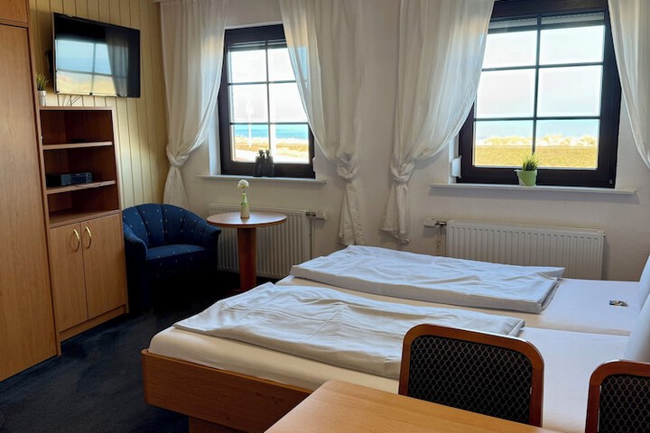Room 12 of 56