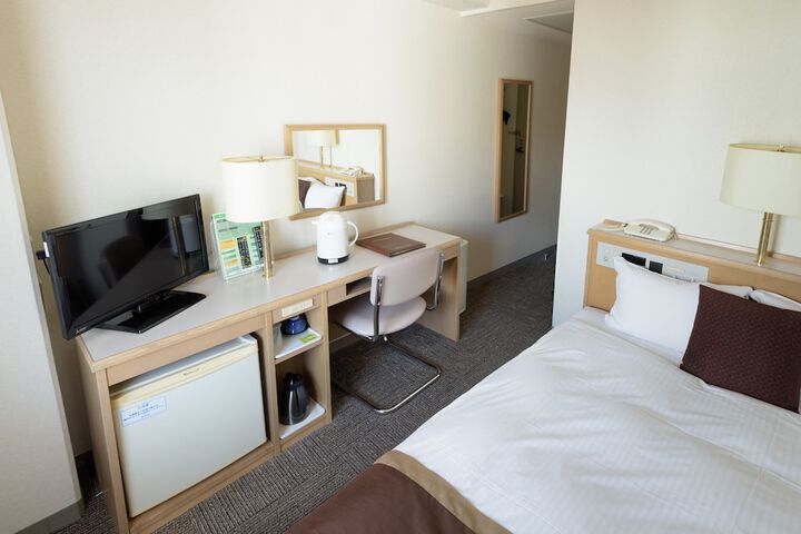 Room 16 of 52