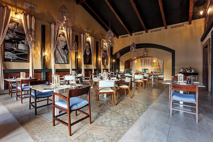 Dining 188 of 261