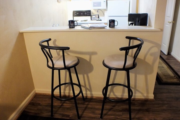 Room 3 of 66
