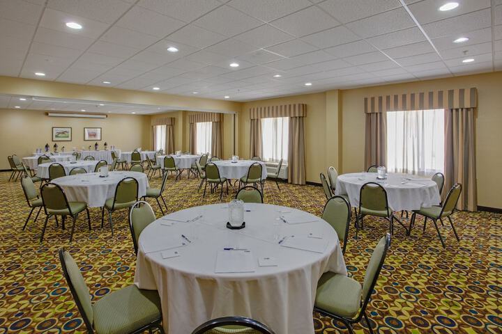 Banquet hall