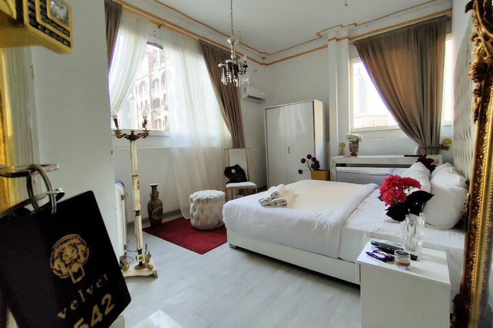 Room 22 of 46