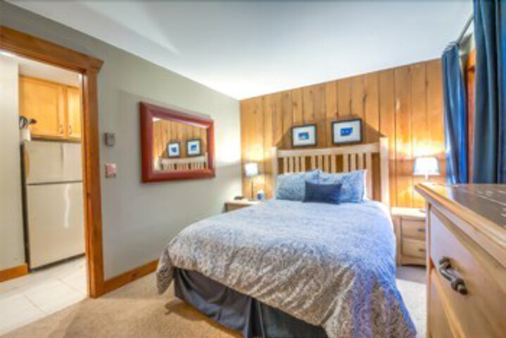 Image of Scandinavian Lodge 206