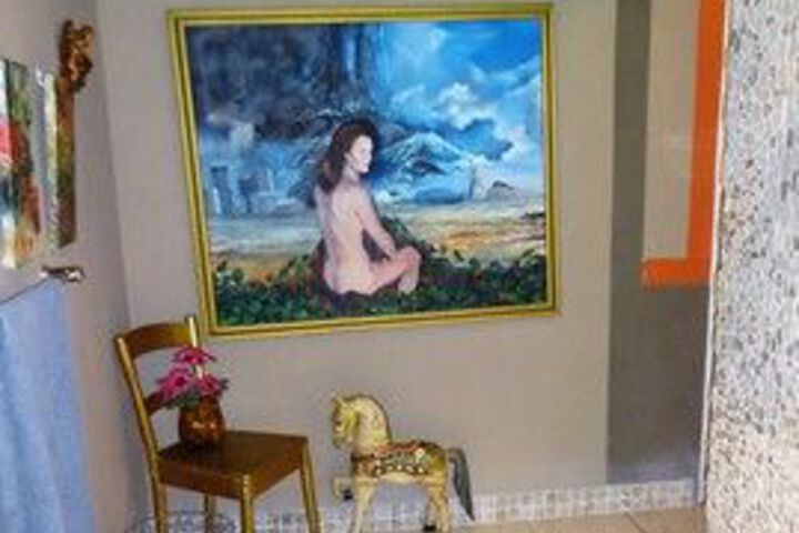 Room 10 of 50