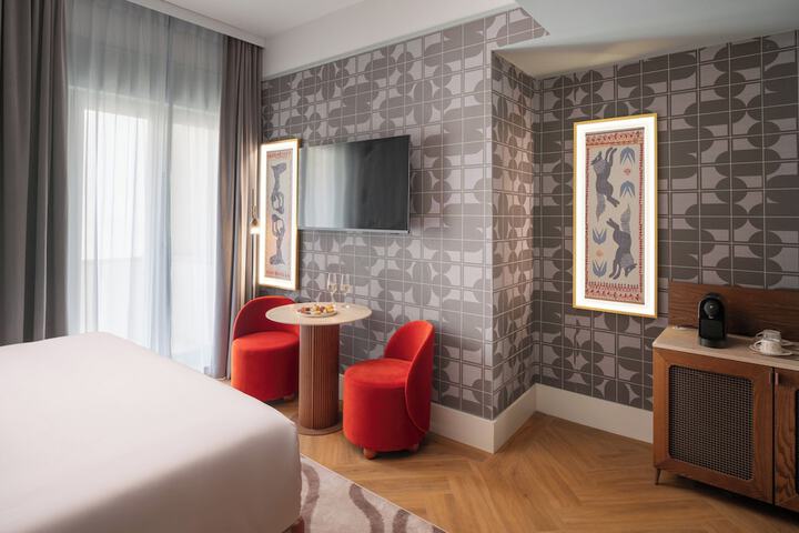 Room 7 of 41