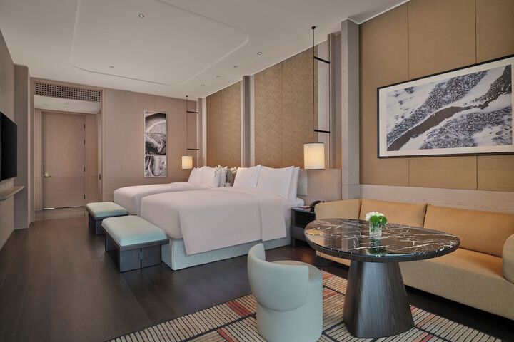 Room 18 of 71