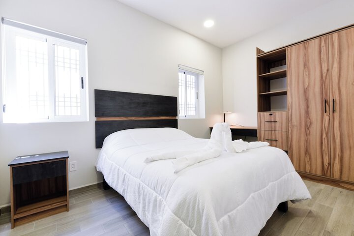 Room 11 of 228