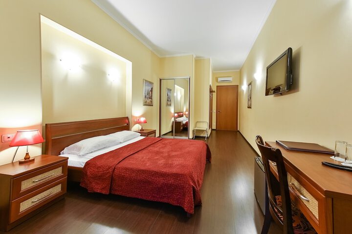 Room 34 of 91