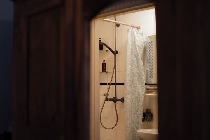 Room 36 of 45