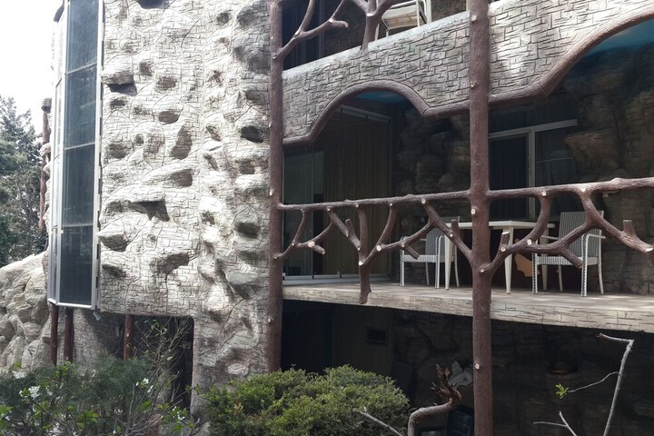 Hotel 52 of 54