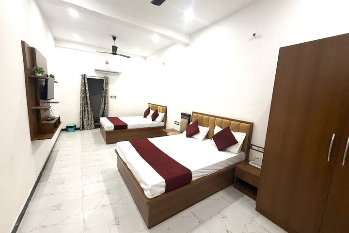 Room 11 of 71
