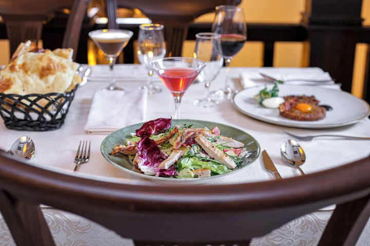 Dining 115 of 139