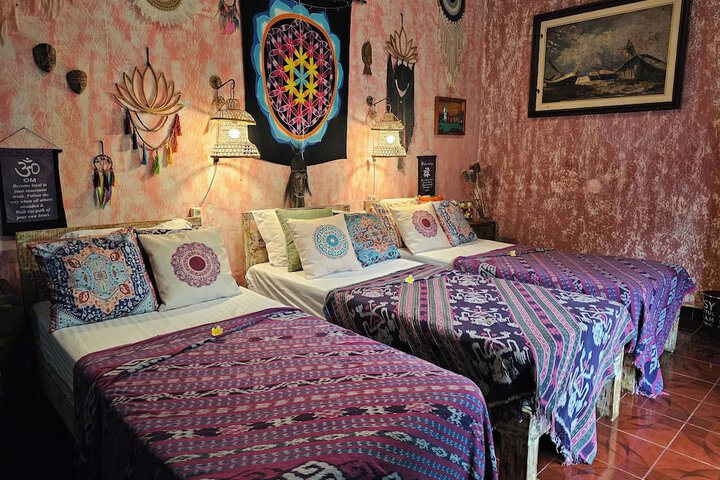 Room 34 of 71