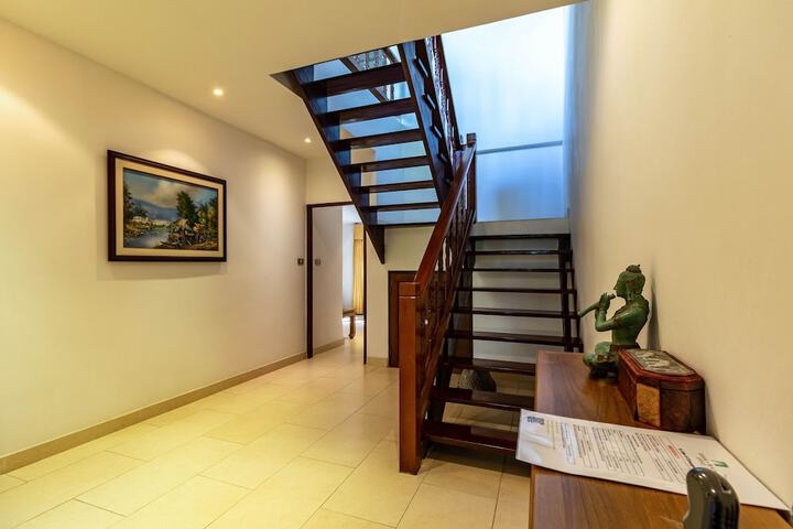 Room 20 of 171