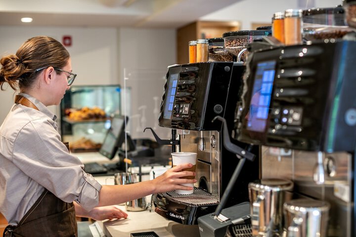 Coffee shop