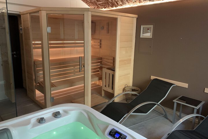 Spa 19 of 22