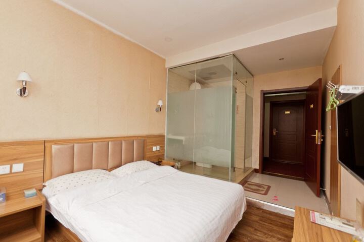 Cixian Tianxiangge Express Hotel